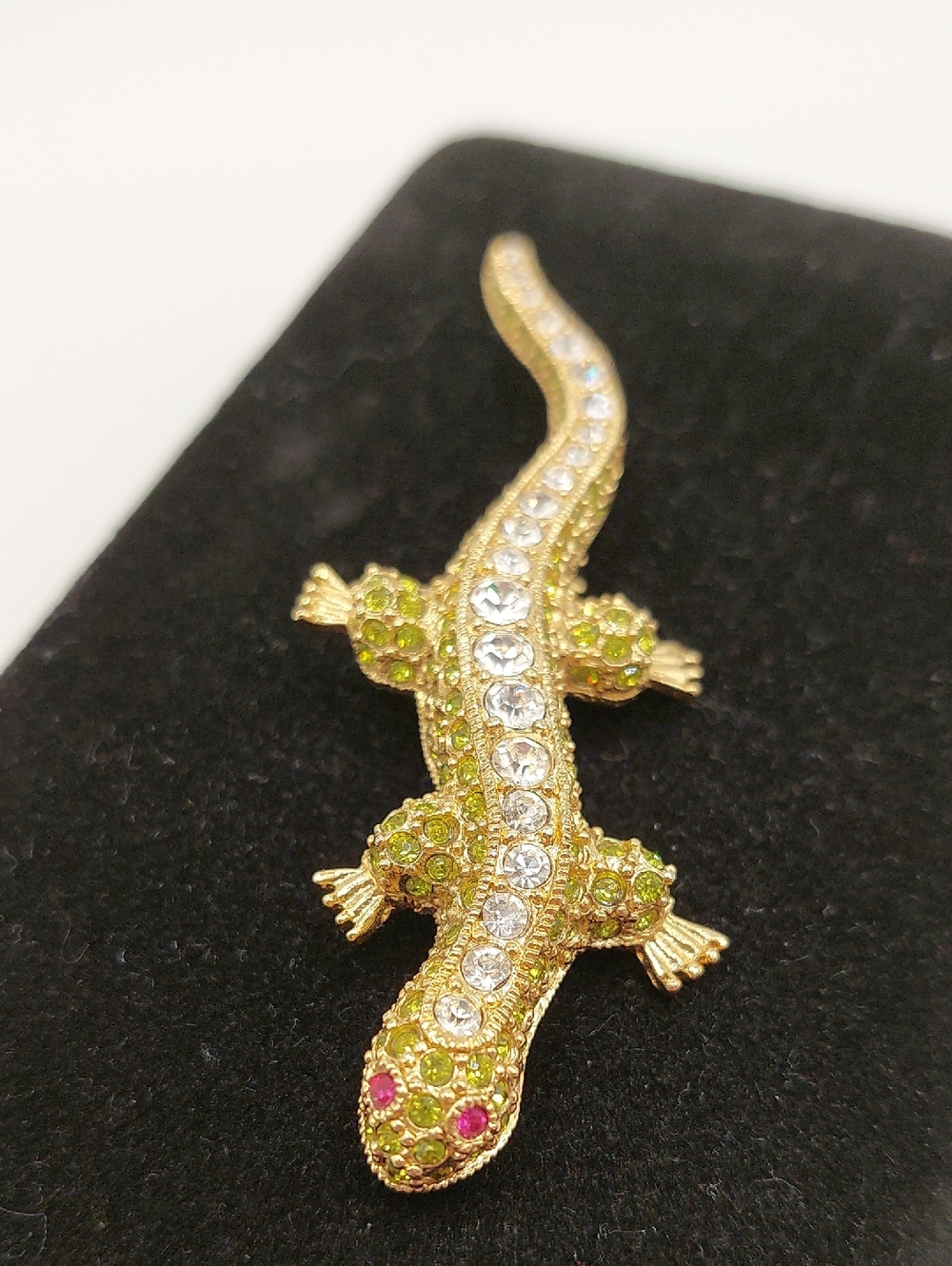 Multicolored Rhinestone Vintage Lizard Brooch Pin EUC